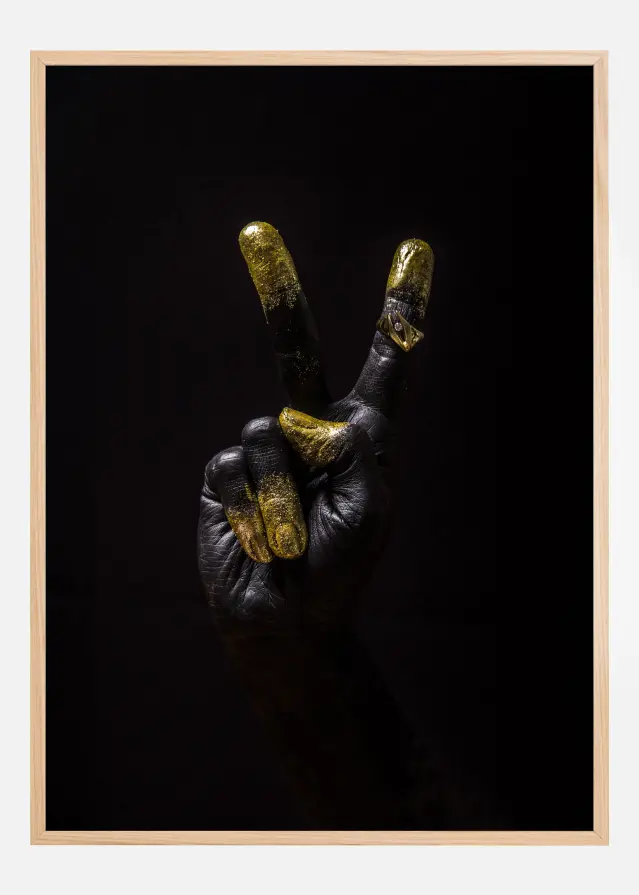 Golden Hands III Αφίσα